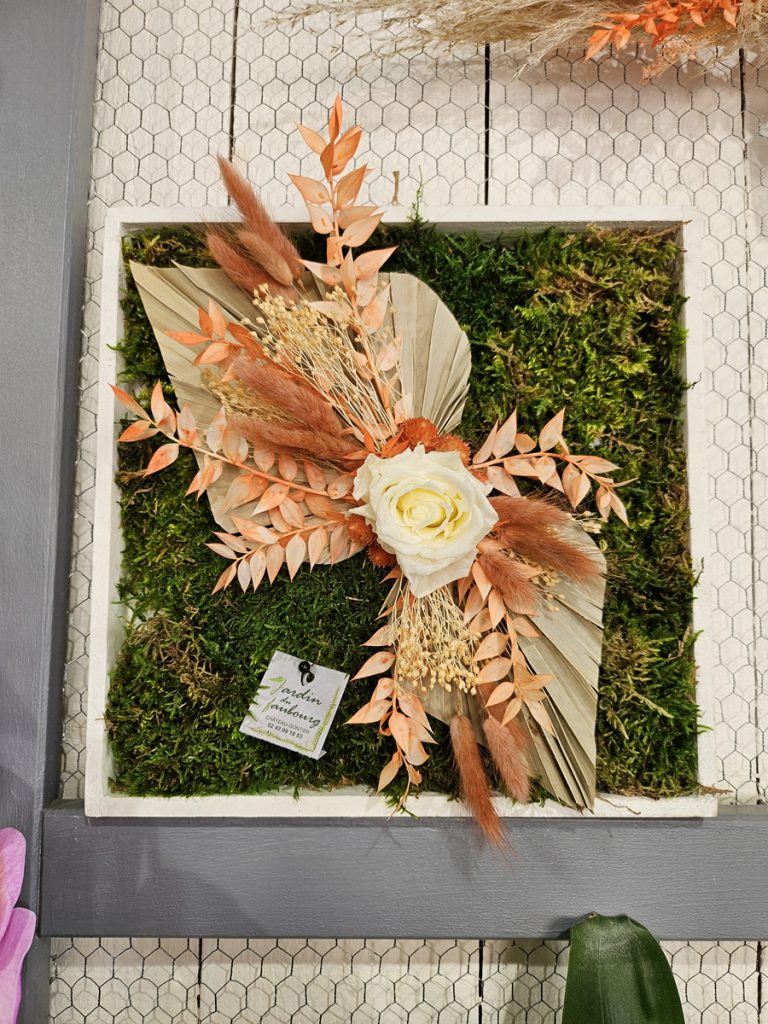 Fleuriste deuil Quelaines-Saint-Gault